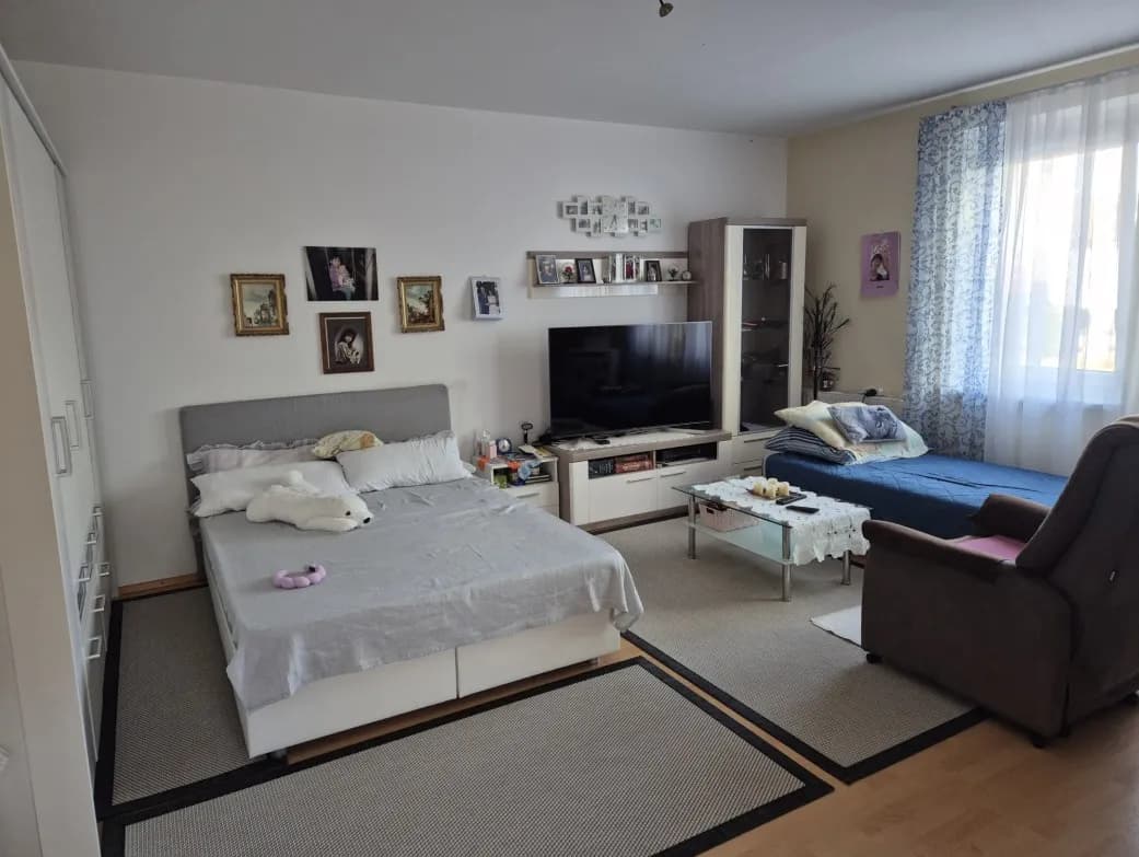 1-Zimmer-Wohnung mieten in Baden – 48,8 m², € 626 – Bild 8 von 10