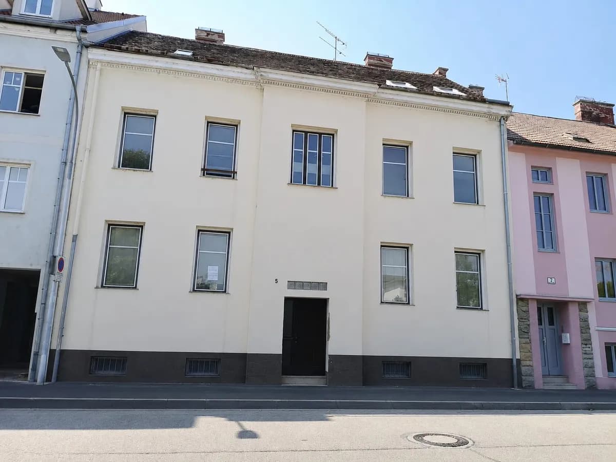 Gewerbeimmobilie kaufen in Hollabrunn – 260 m², € 230.000 – Bild 1 von 18