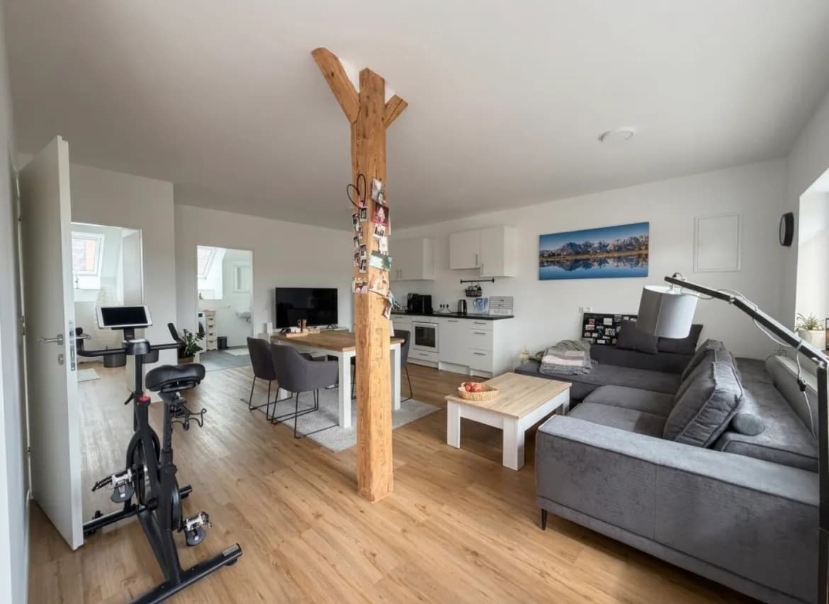2-Zimmer-Wohnung mieten in Gmunden – 62 m², € 1.120 – Bild 2 von 7