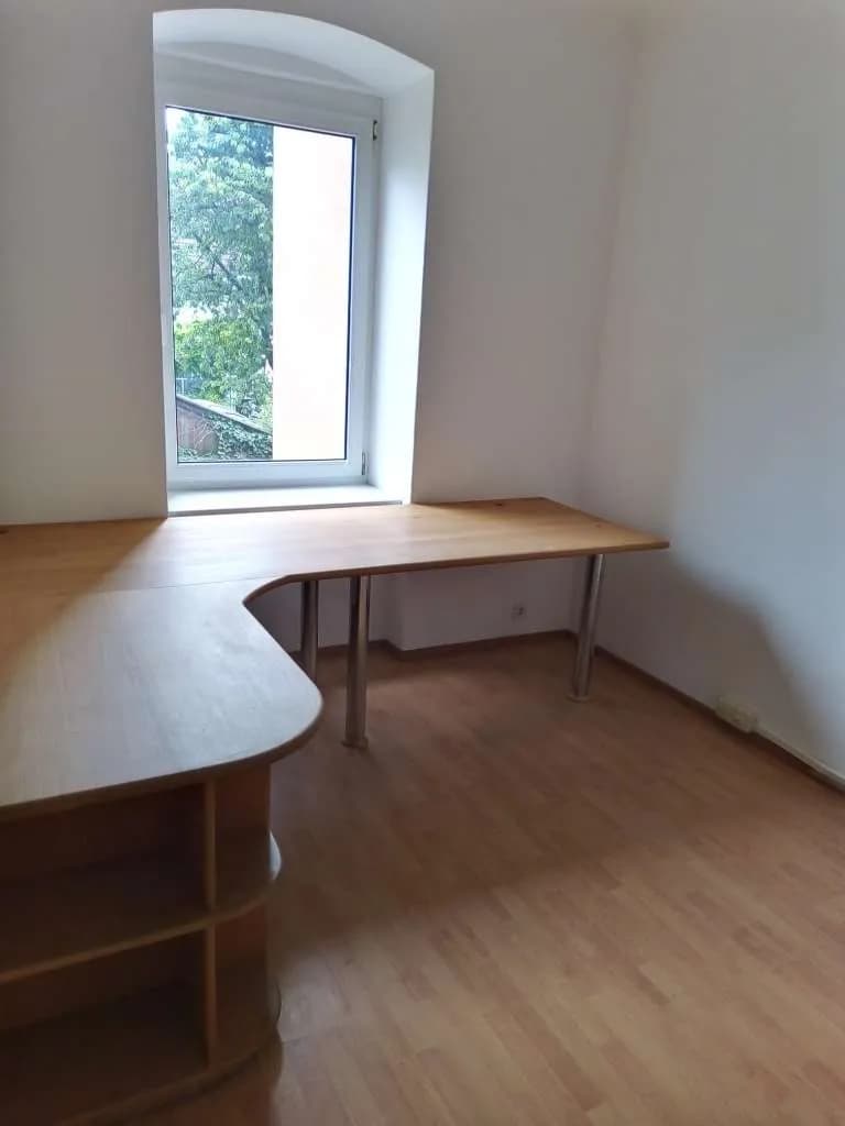4-Zimmer-Gewerbeimmobilie mieten in Linz – 95 m², € 920 – Bild 4 von 9