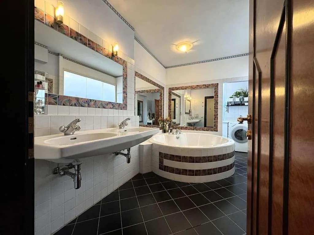 4-Zimmer-Wohnung kaufen in Wien – 216 m² – Bild 26 von 39