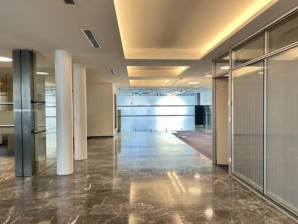 7-Zimmer-Gewerbeimmobilie mieten in Liezen – 297 m², € 4.894 – Bild 10 von 14