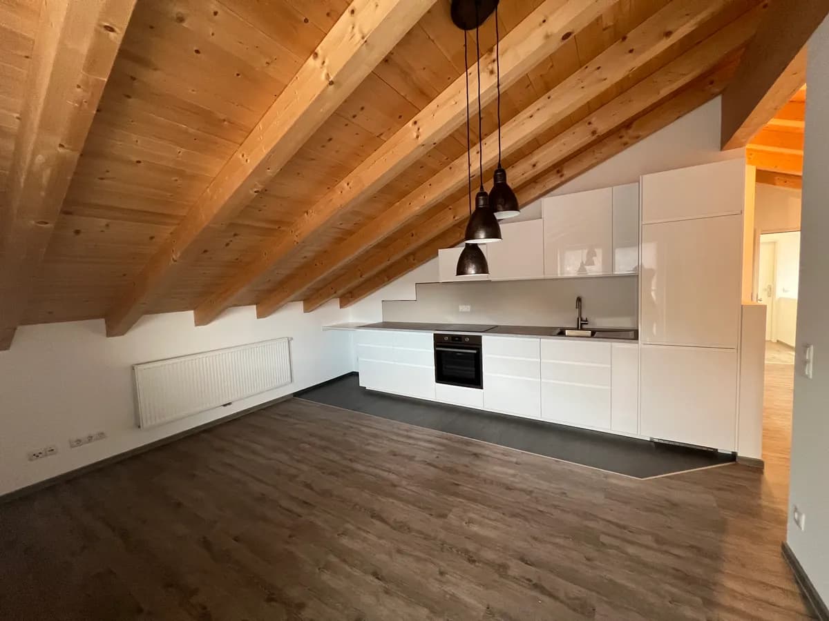 Wohnung mieten in Imst – 61 m², € 885 – Bild 1 von 11