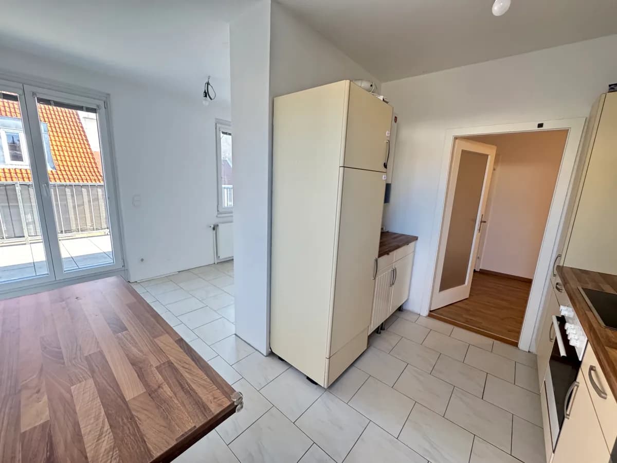 4-Zimmer-Wohnung mieten in Wiener Neustadt – 77,73 m², € 800 – Bild 3 von 12