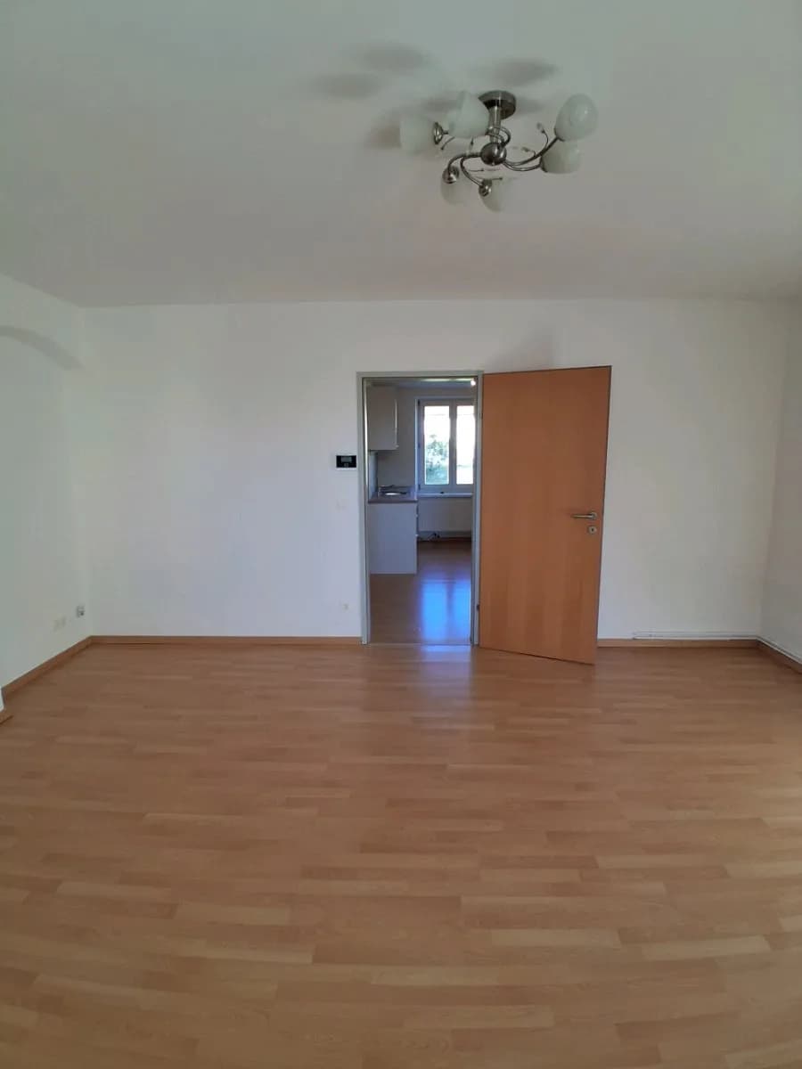 2-Zimmer-Wohnung mieten in Gmünd – 39 m², € 400 – Bild 7 von 8
