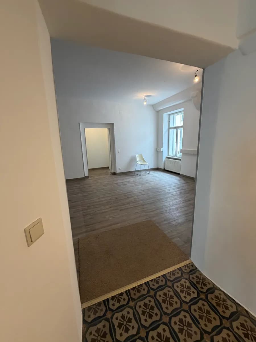 3-Zimmer-Gewerbeimmobilie mieten in Krems Land – 66 m², € 550 – Bild 7 von 22