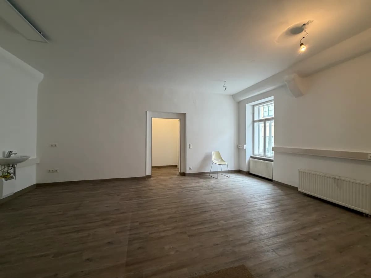 3-Zimmer-Gewerbeimmobilie mieten in Krems Land – 66 m², € 550 – Bild 8 von 22