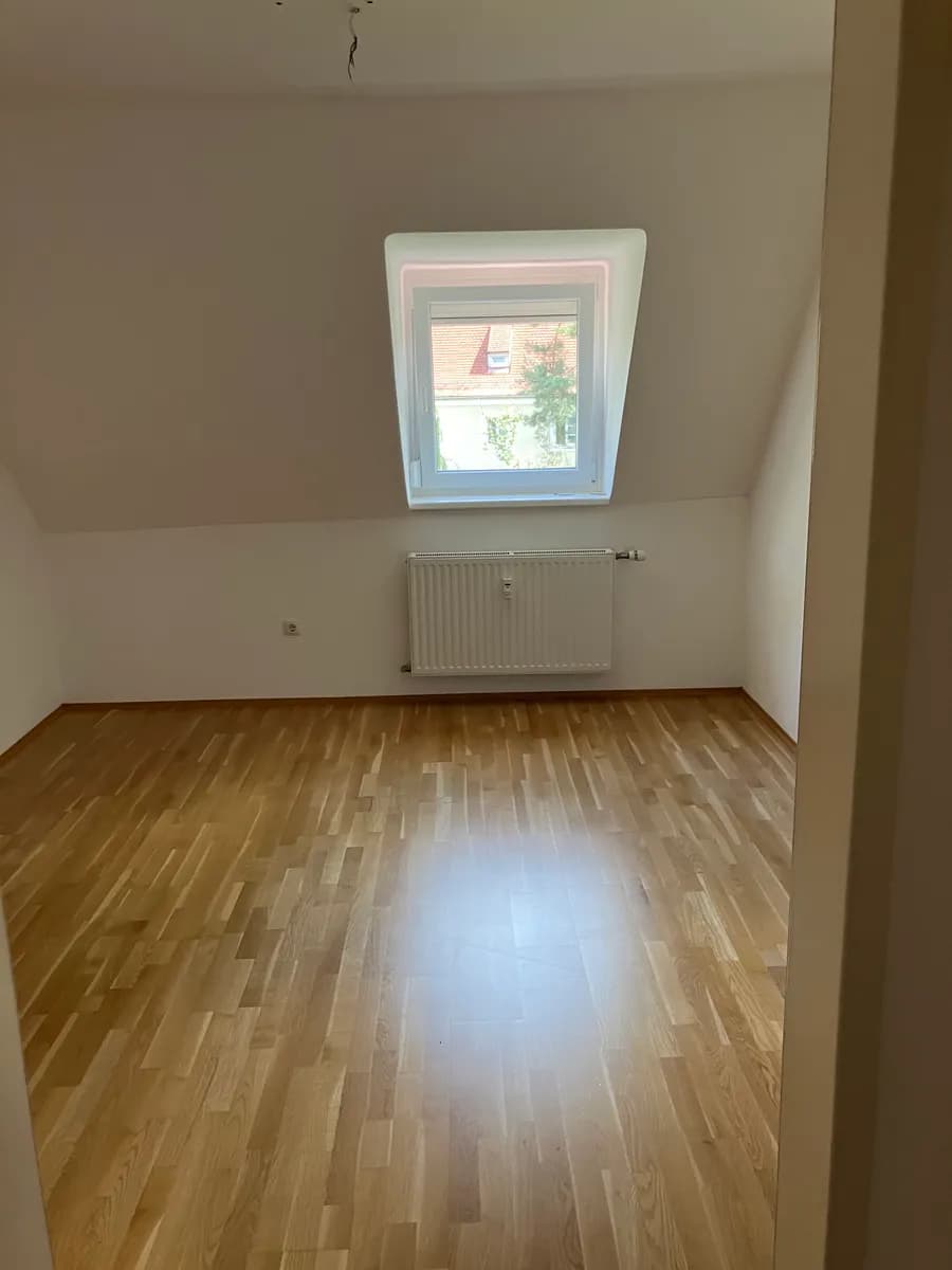 3-Zimmer-Wohnung mieten in Linz – 80 m², € 930 – Bild 3 von 10