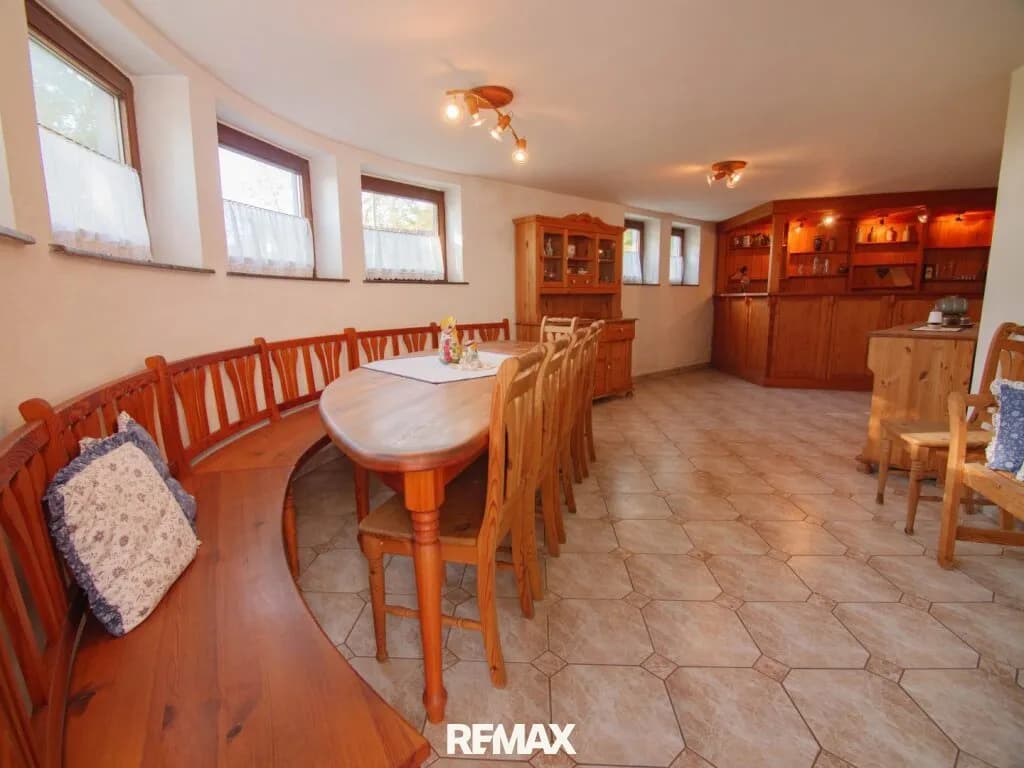 5-Zimmer-Haus kaufen in Tulln – 143 m², € 585.000 – Bild 3 von 43