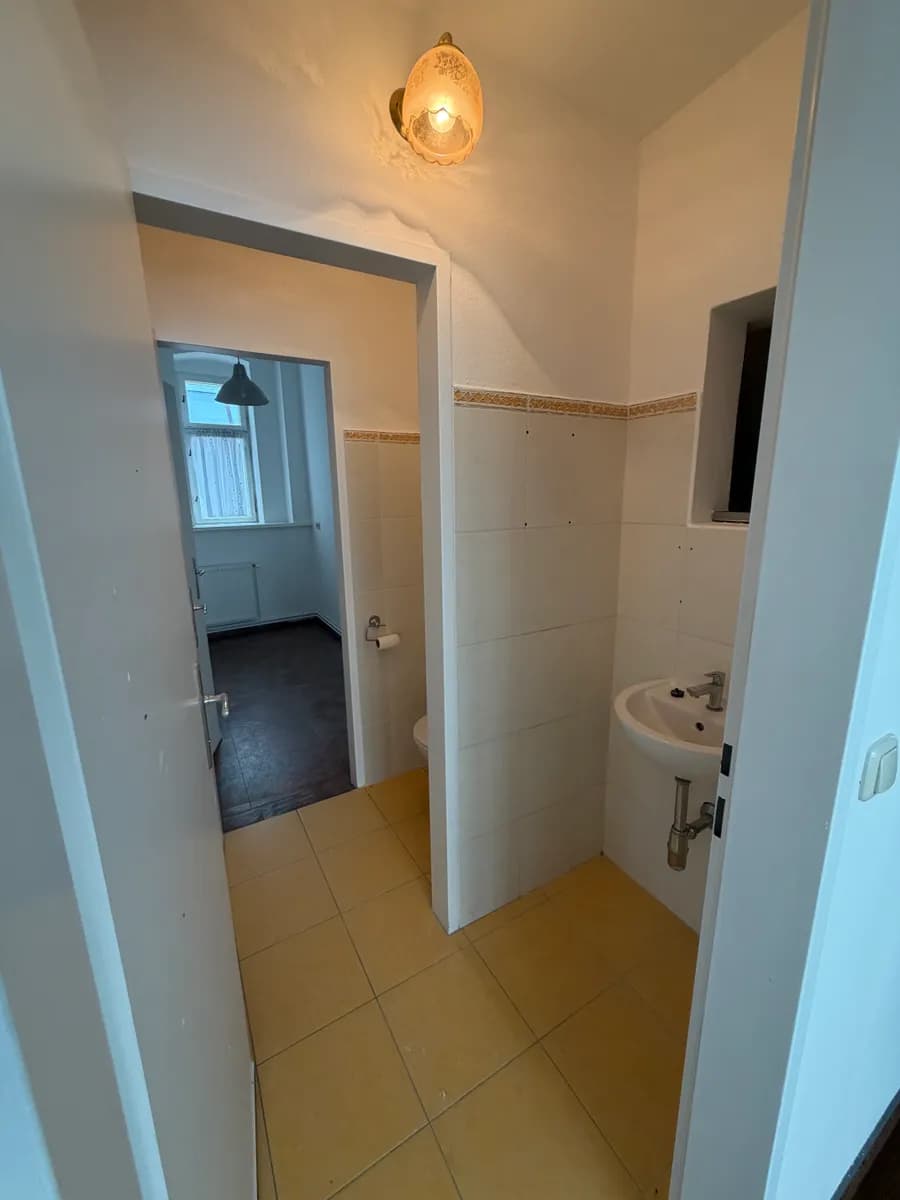 Gewerbeimmobilie mieten in Krems Land – 115 m², € 750 – Bild 9 von 17
