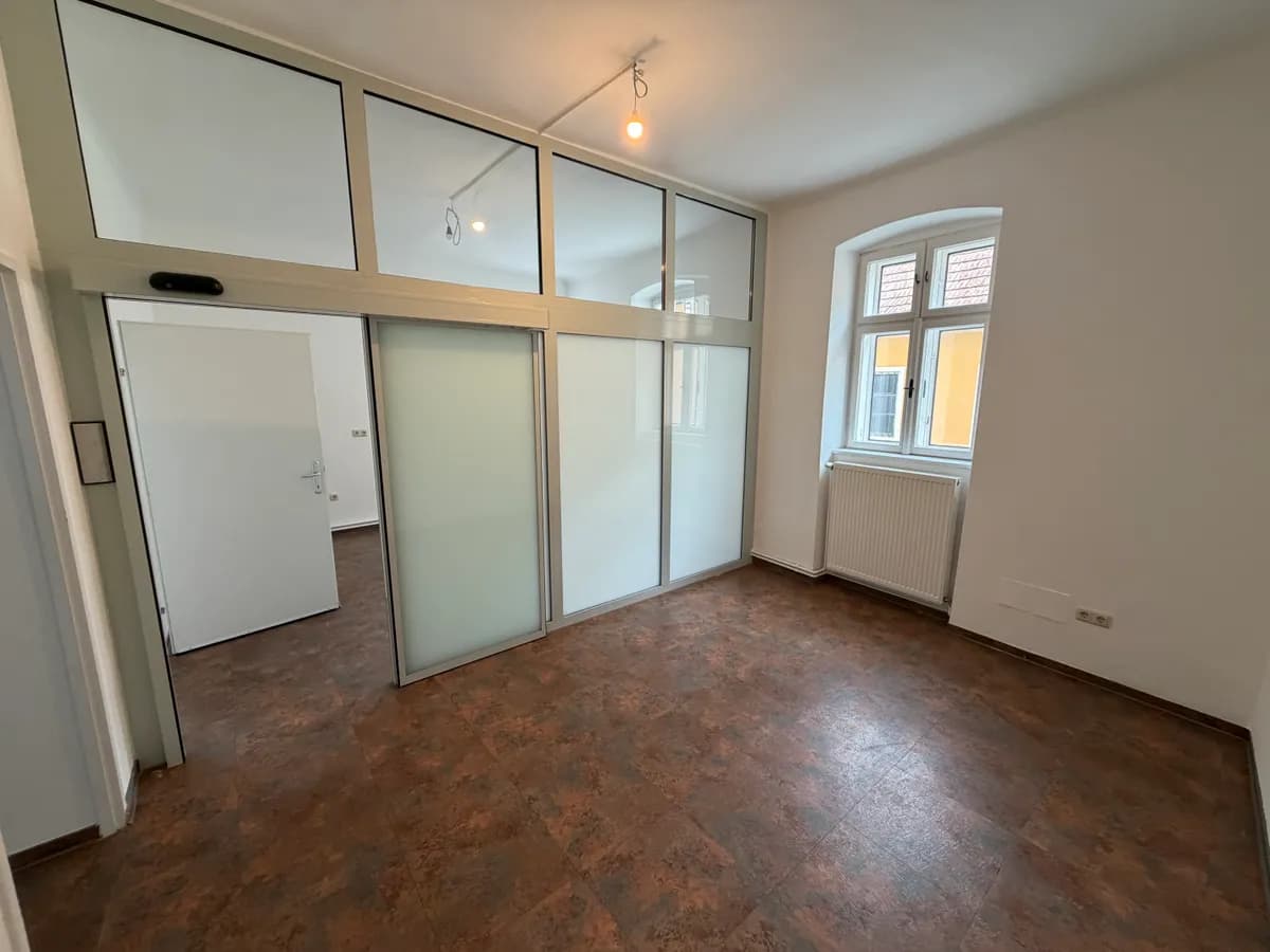 Gewerbeimmobilie mieten in Krems Land – 115 m², € 750 – Bild 11 von 17