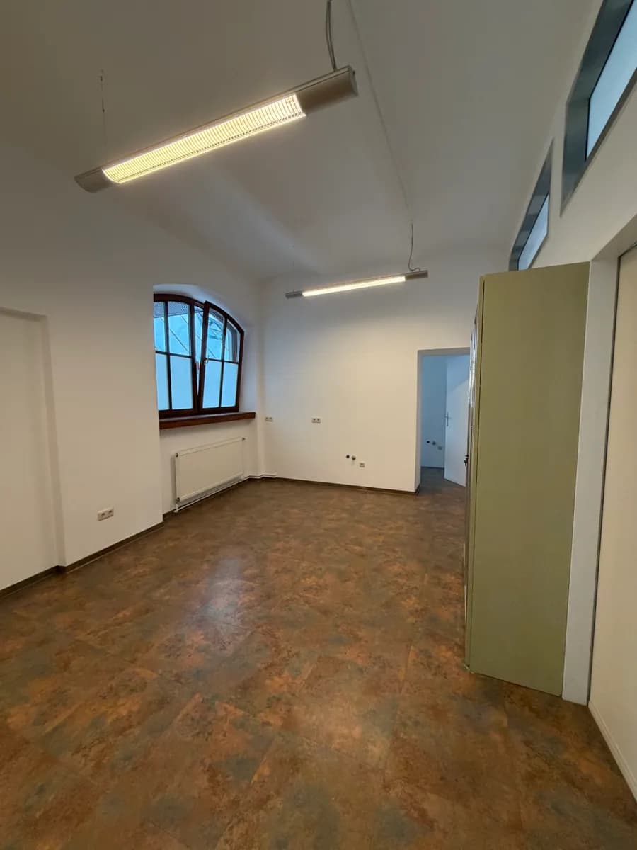 Gewerbeimmobilie mieten in Krems Land – 115 m², € 750 – Bild 12 von 17