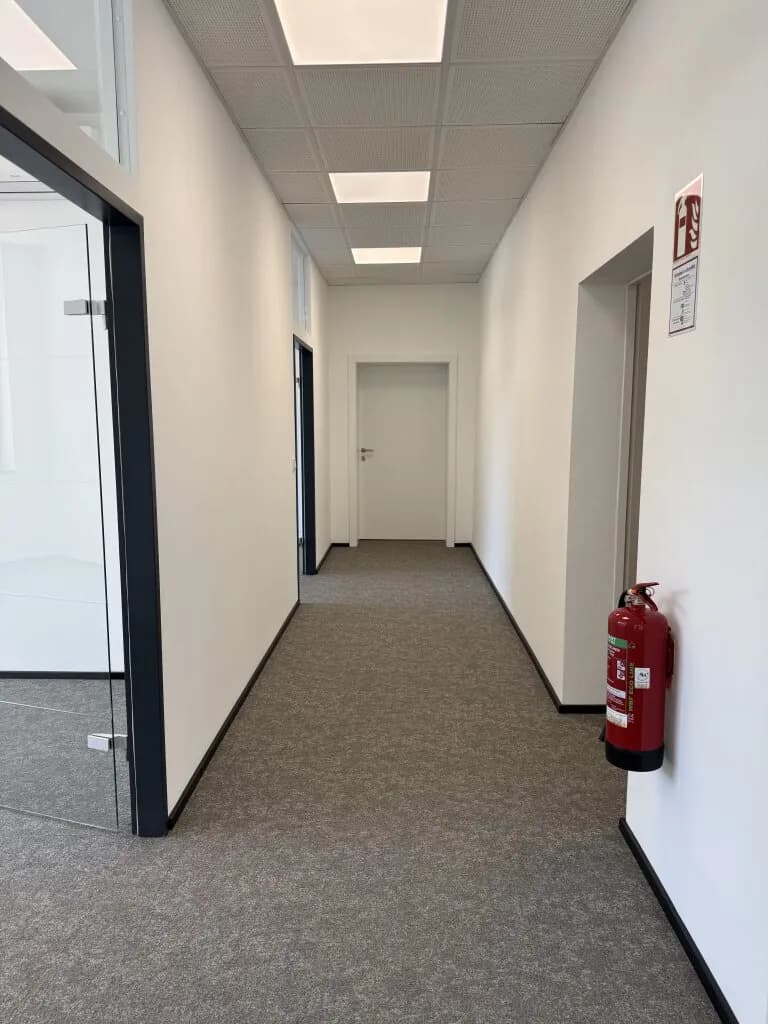 6-Zimmer-Gewerbeimmobilie mieten in Weiz – 164 m², € 2.148 – Bild 6 von 12