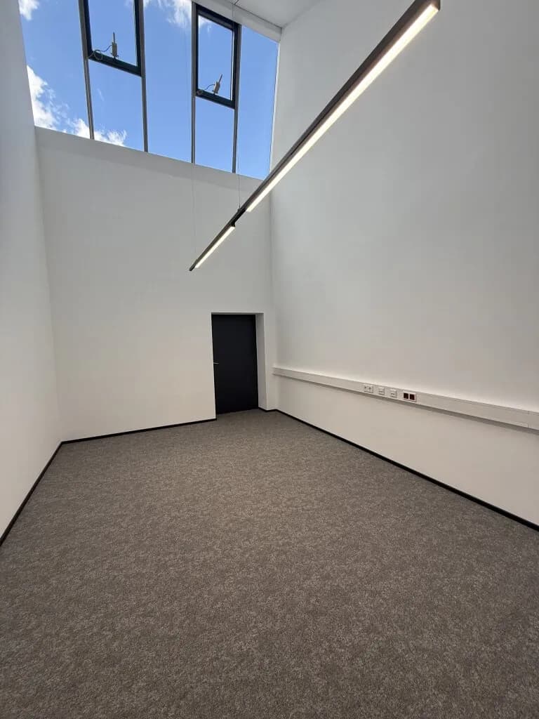 6-Zimmer-Gewerbeimmobilie mieten in Weiz – 164 m², € 2.148 – Bild 8 von 12