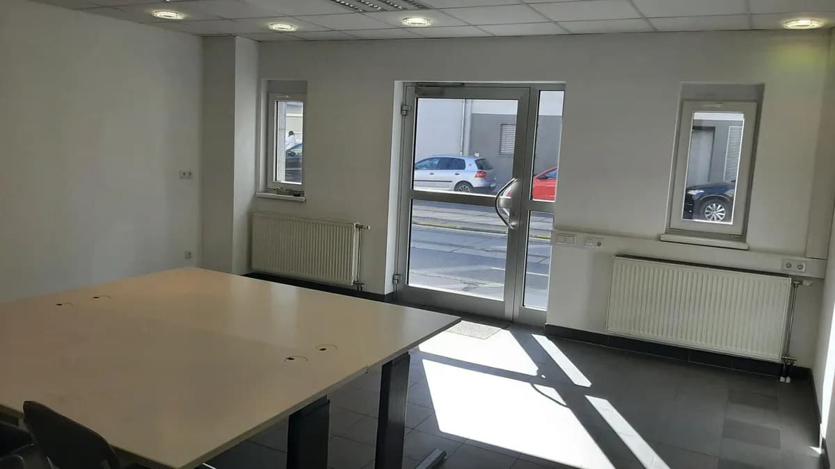 4-Zimmer-Gewerbeimmobilie mieten in Wien – 149 m², € 3.200 – Bild 9 von 11