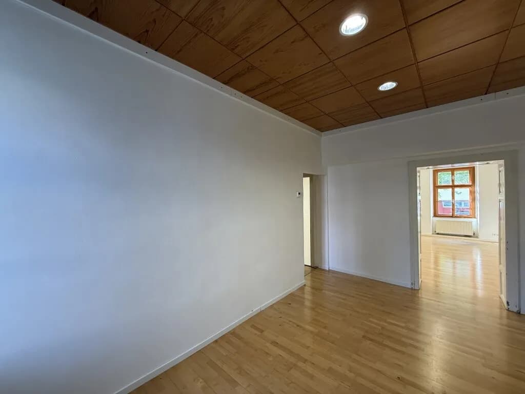 4-Zimmer-Gewerbeimmobilie mieten in Krems an der Donau – 86 m², € 829 – Bild 5 von 17