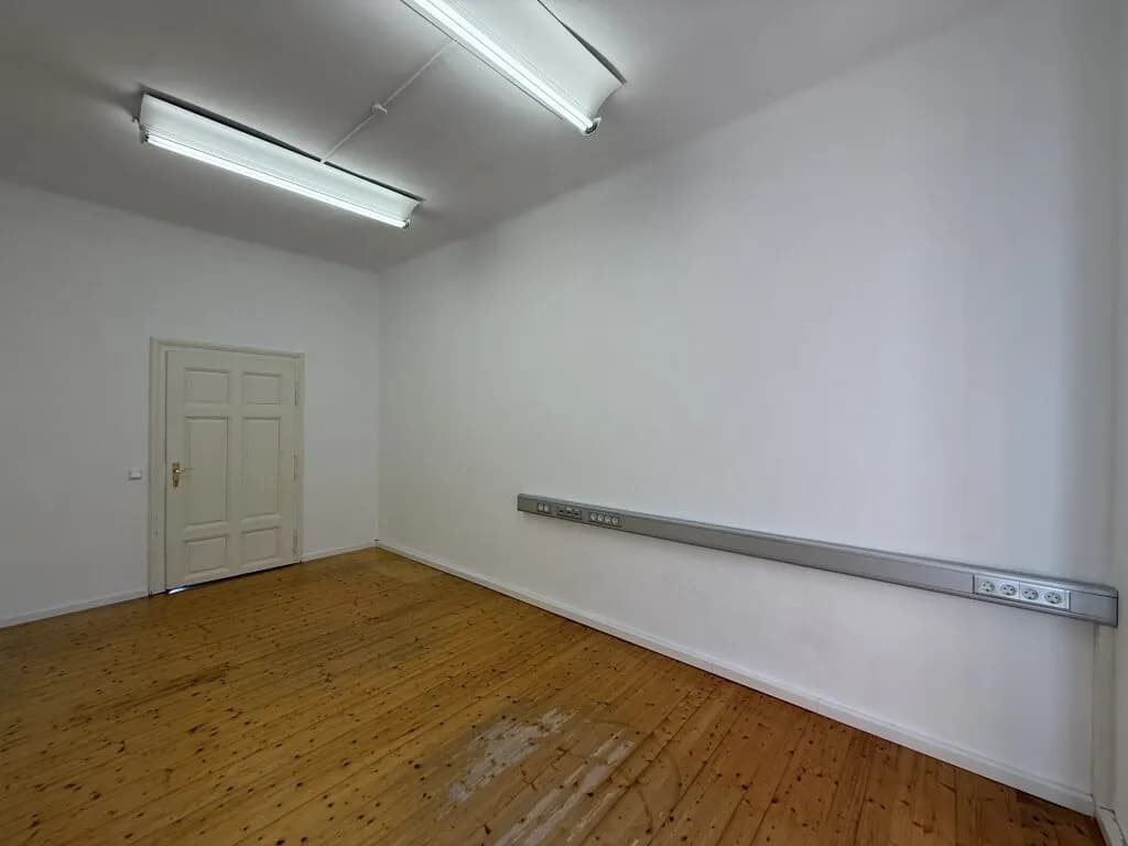 4-Zimmer-Gewerbeimmobilie mieten in Krems an der Donau – 86 m², € 829 – Bild 13 von 17