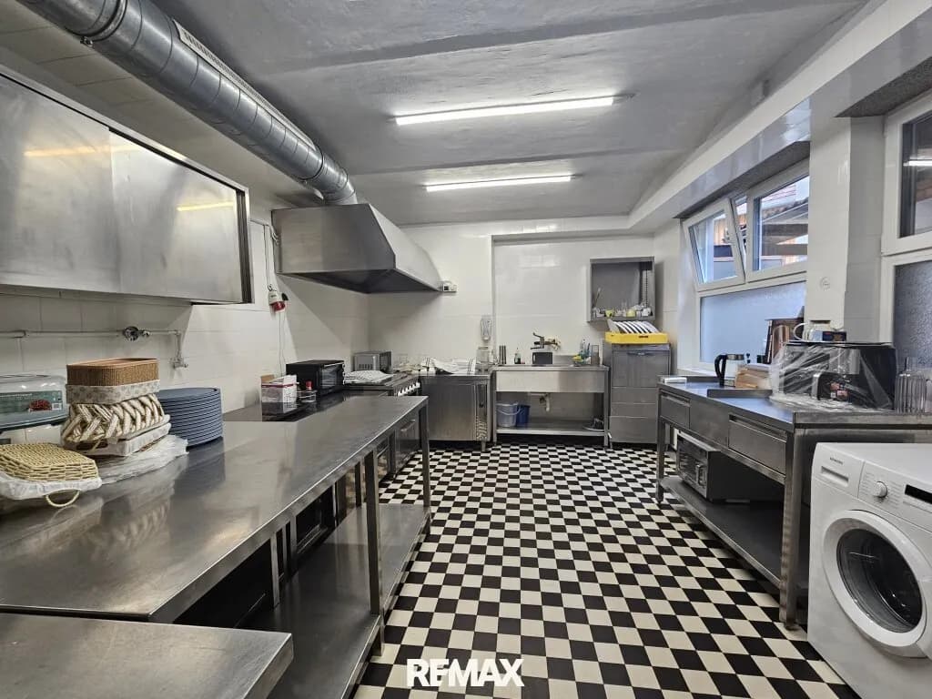 Gewerbeimmobilie kaufen in Melk – 1 000 m², € 730.000 – Bild 4 von 40