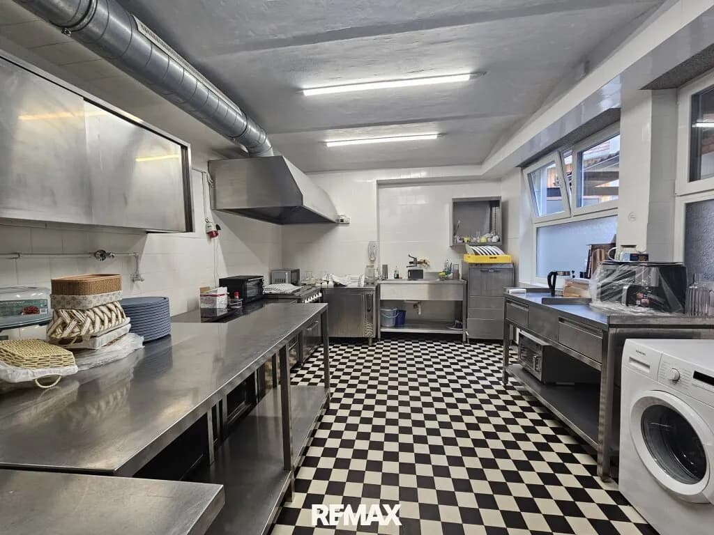 Gewerbeimmobilie mieten in Melk – 1 000 m², € 5.000 – Bild 4 von 40
