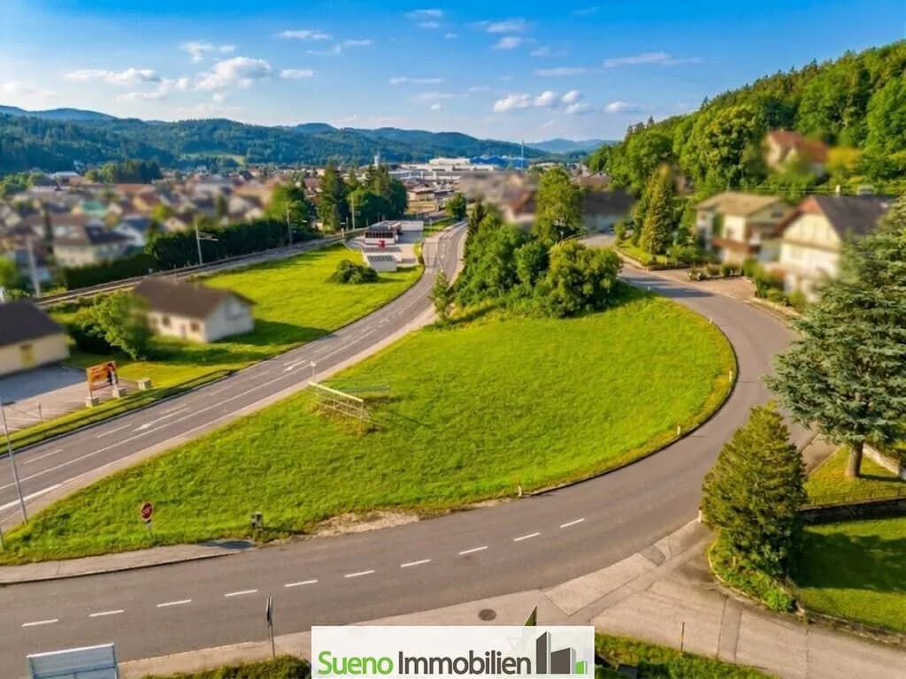 Immobilie mieten in Kirchdorf an der Krems – 2 196 m² – Bild 1 von 9