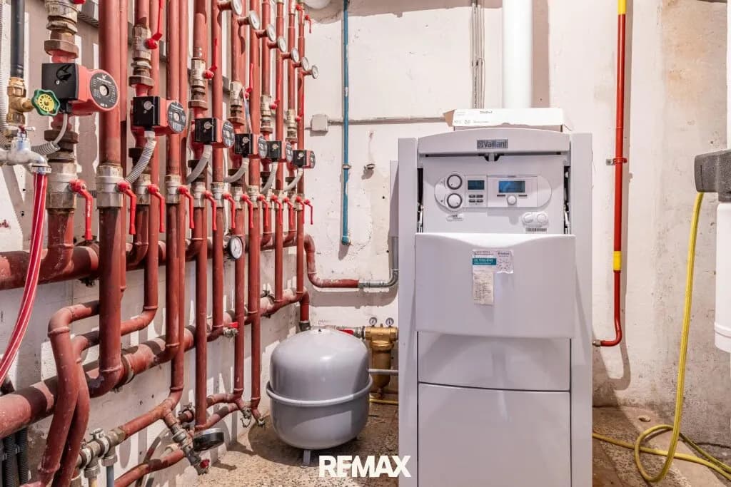 Gewerbeimmobilie kaufen in Linz Land – 750 m² – Bild 8 von 14