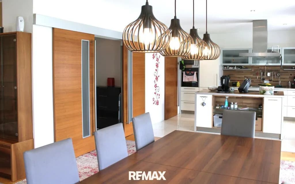 6-Zimmer-Haus kaufen in Wels-Land – 187 m², € 589.000 – Bild 2 von 9