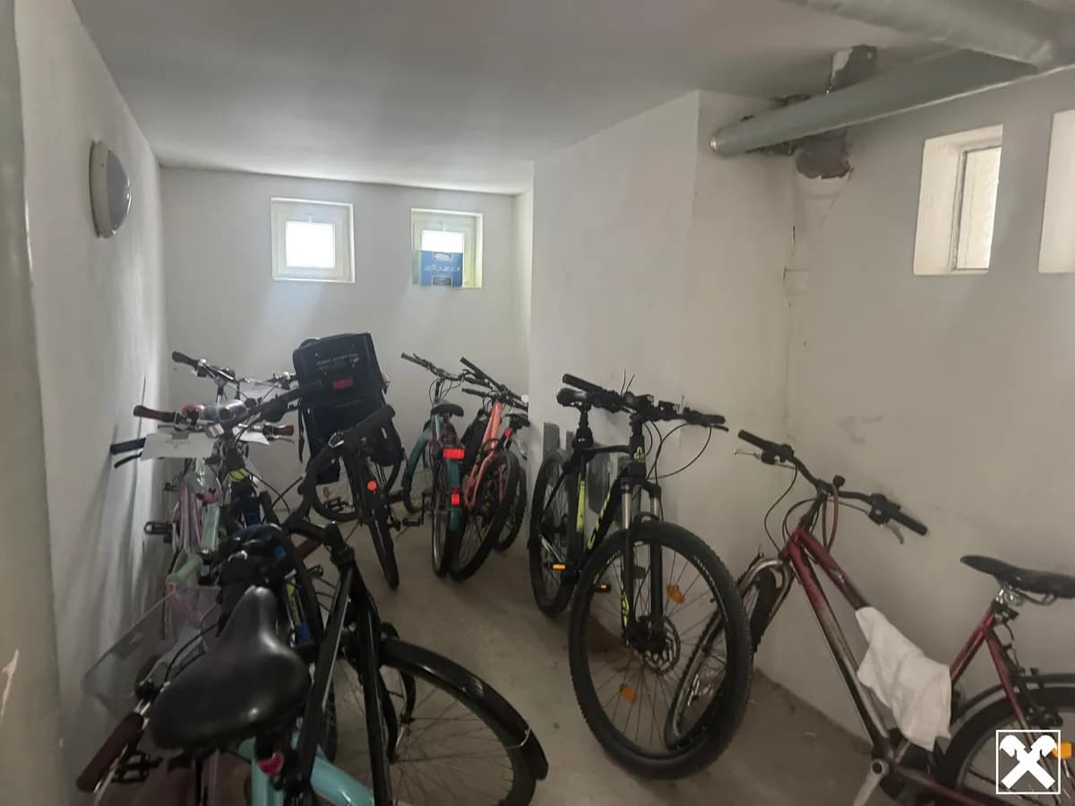2-Zimmer-Wohnung kaufen in Baden – 72 m², € 225.000 – Bild 10 von 12