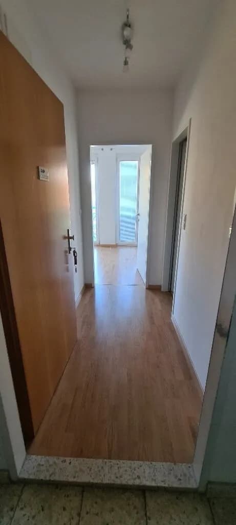 2-Zimmer-Wohnung mieten in Baden – 43,9 m², € 697 – Bild 2 von 15