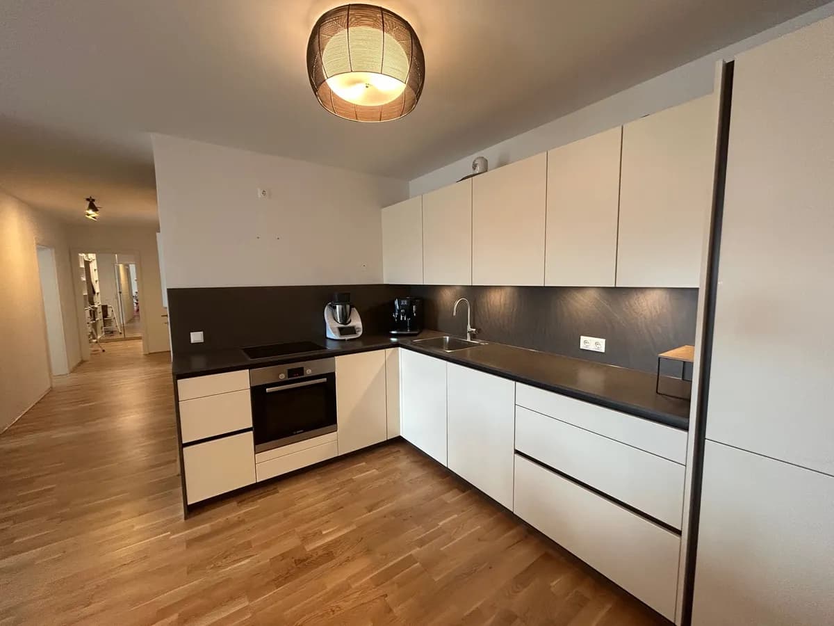 4-Zimmer-Wohnung mieten in Sankt Pölten – 88 m², € 1.350 – Bild 2 von 6