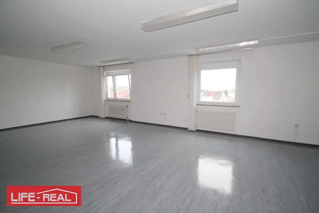 3-Zimmer-Gewerbeimmobilie mieten in Linz Land – 153 m², € 1.270 – Bild 5 von 7