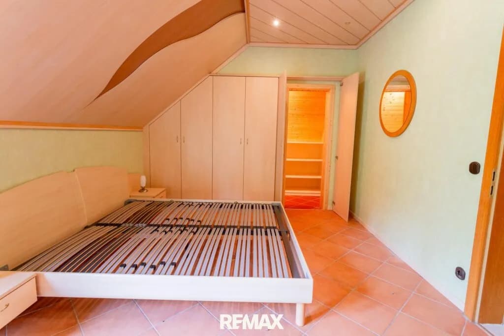 7-Zimmer-Haus kaufen in Krems Land – 220 m², € 335.000 – Bild 14 von 24