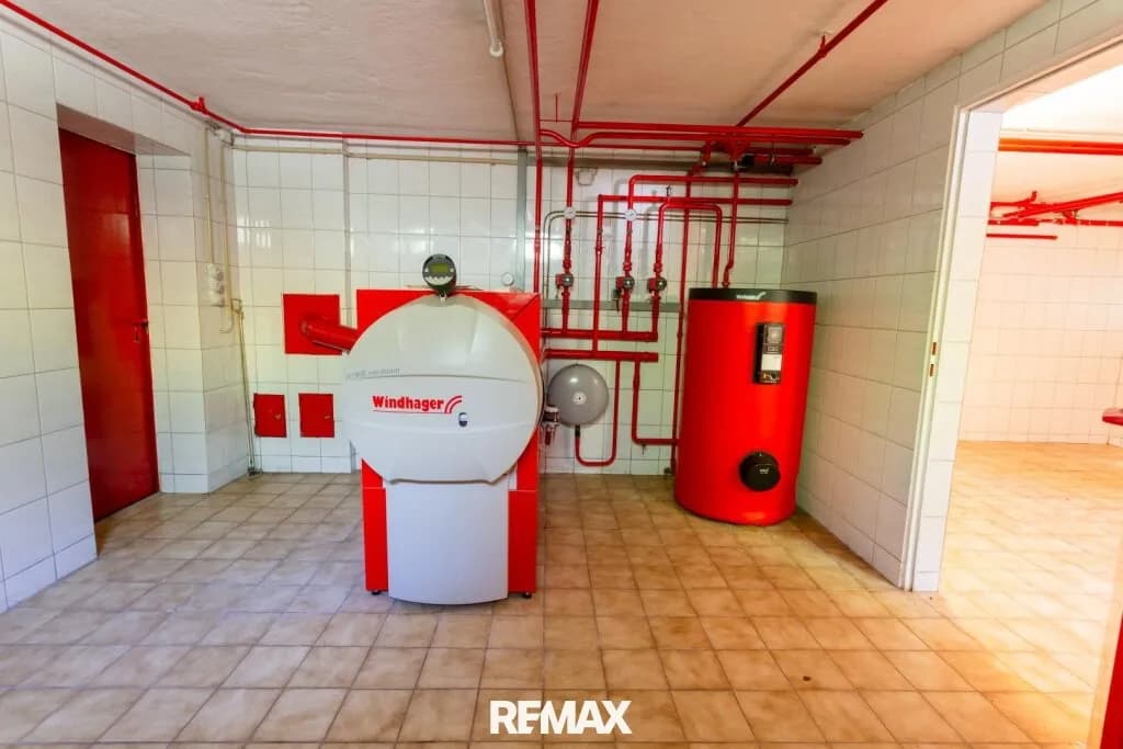 7-Zimmer-Haus kaufen in Krems Land – 220 m², € 335.000 – Bild 21 von 24