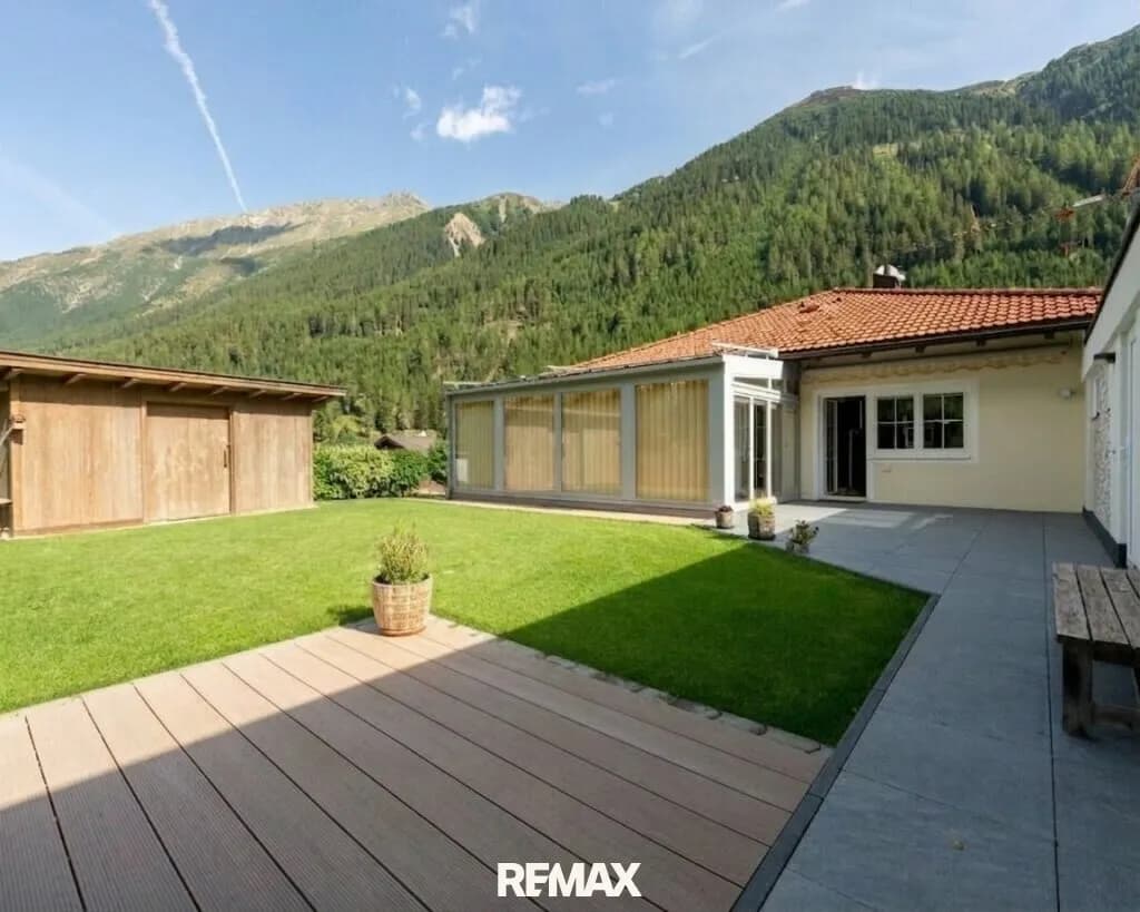 5-Zimmer-Haus kaufen in Imst – 137 m², € 620.000 – Bild 1 von 10