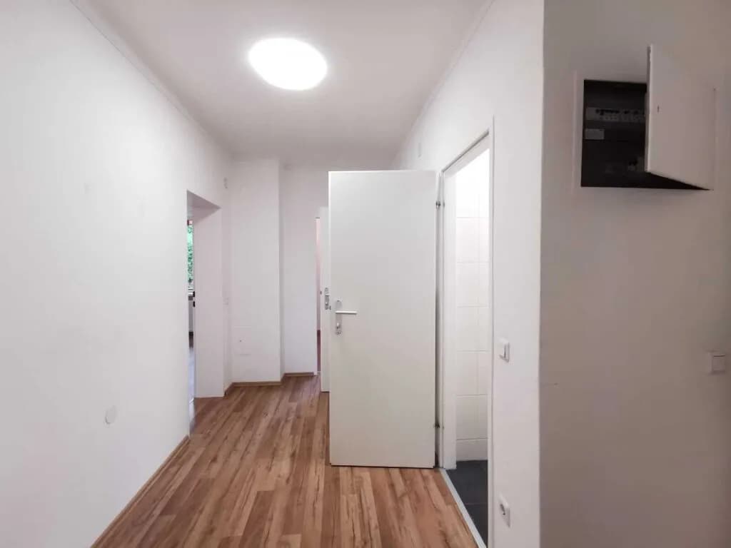 3-Zimmer-Wohnung mieten in Baden – 98 m², € 1.047 – Bild 11 von 17