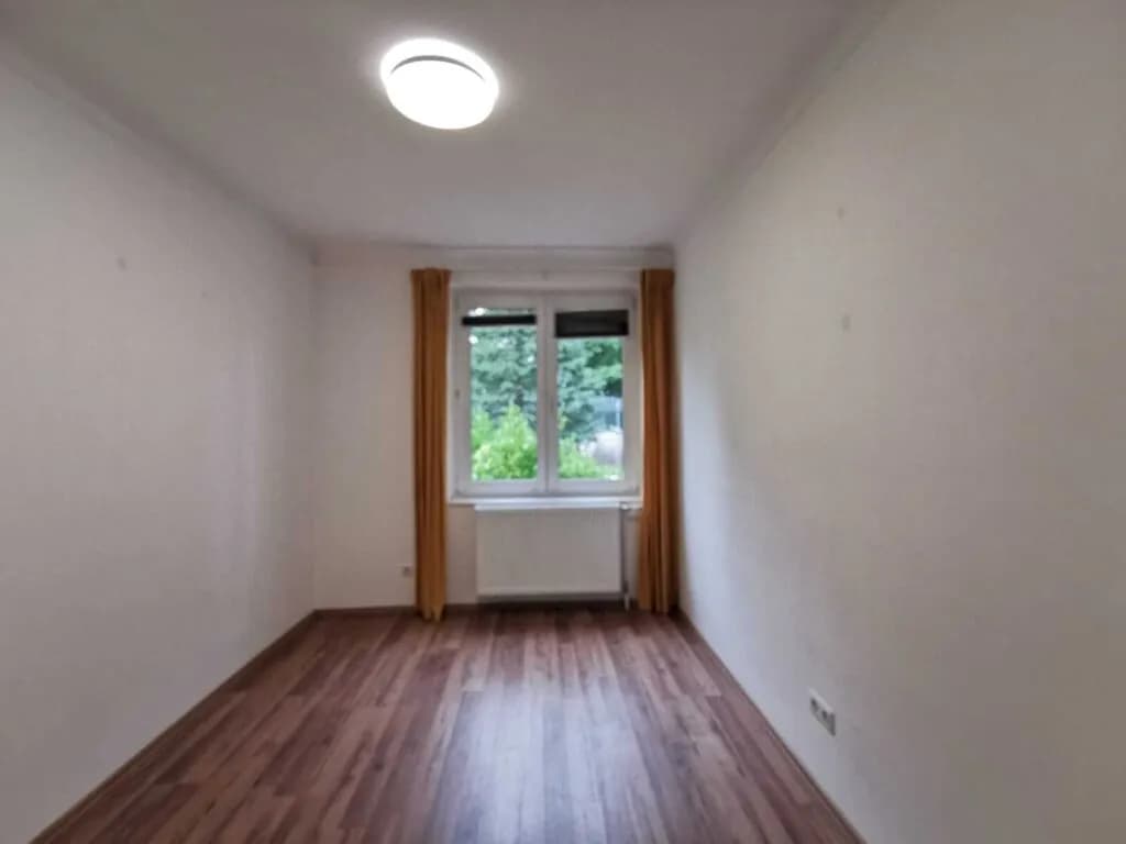 3-Zimmer-Wohnung mieten in Baden – 98 m², € 1.047 – Bild 12 von 17