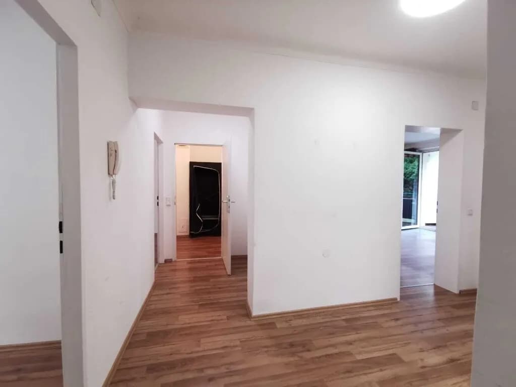 3-Zimmer-Wohnung mieten in Baden – 98 m², € 1.047 – Bild 13 von 17