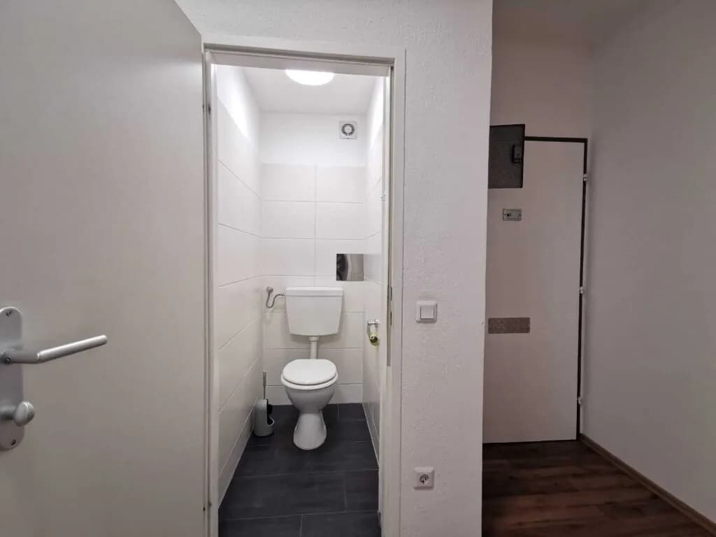 3-Zimmer-Wohnung mieten in Baden – 98 m², € 1.047 – Bild 14 von 17