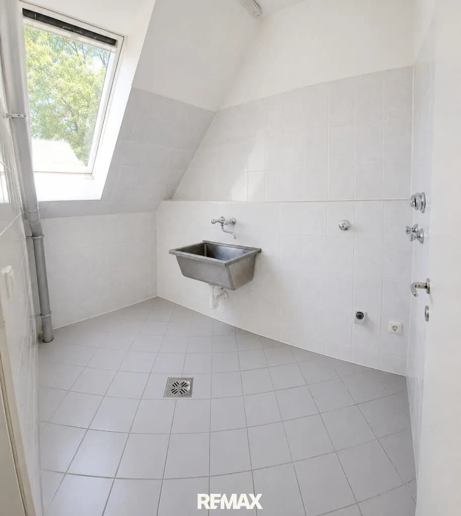 Gewerbeimmobilie kaufen in Linz – 717,56 m², € 1.990.000 – Bild 9 von 19