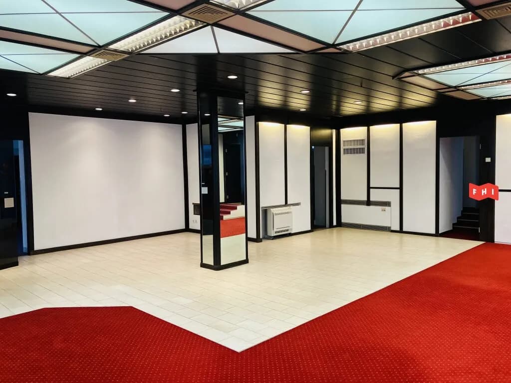 5-Zimmer-Gewerbeimmobilie mieten in Wien – 190 m², € 1.900 – Bild 1 von 9