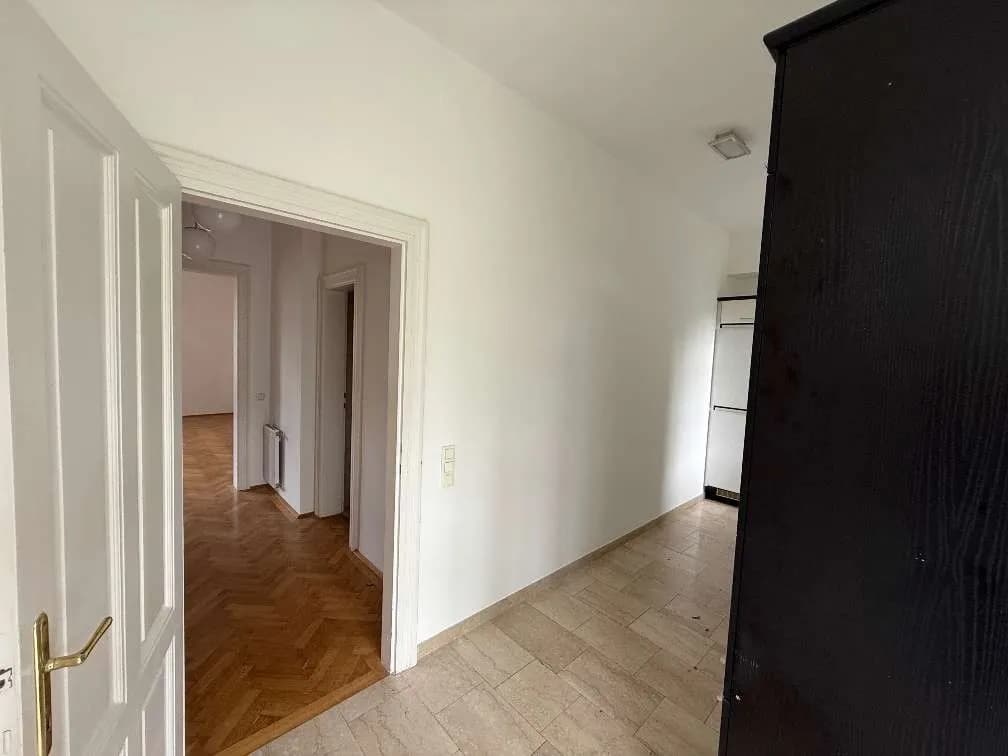 Gewerbeimmobilie mieten in Mödling – 85 m², € 1.500 – Bild 12 von 19