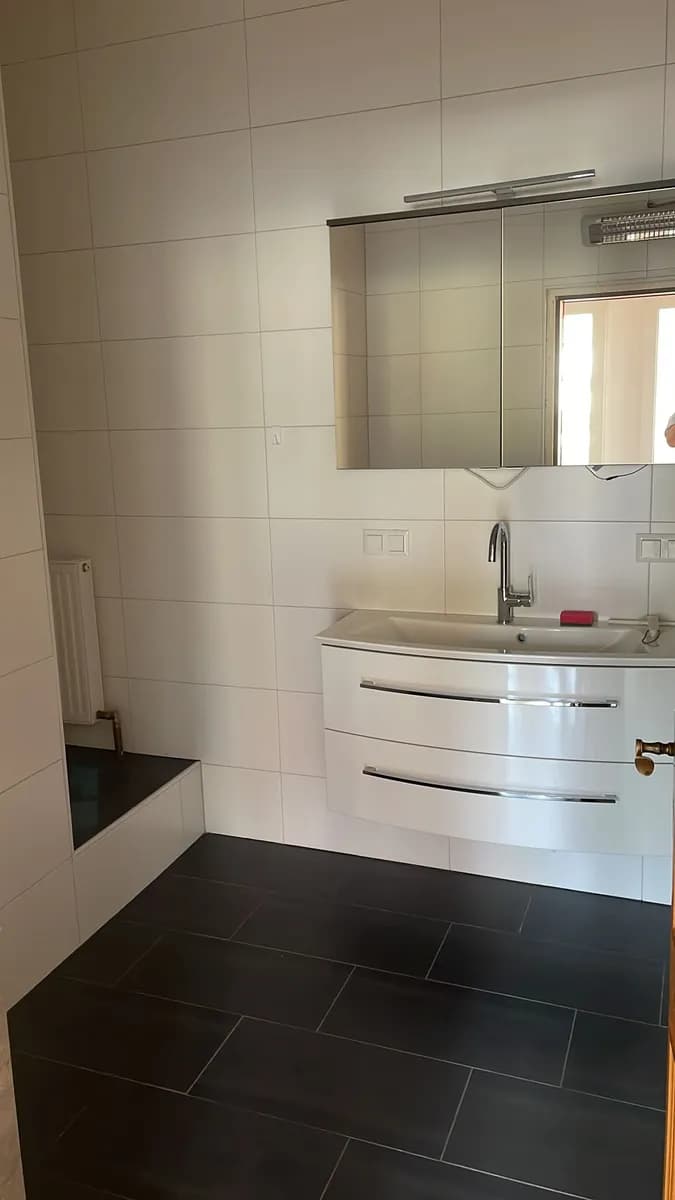 2-Zimmer-Wohnung mieten in Wolfsberg – 71 m², € 909 – Bild 2 von 5