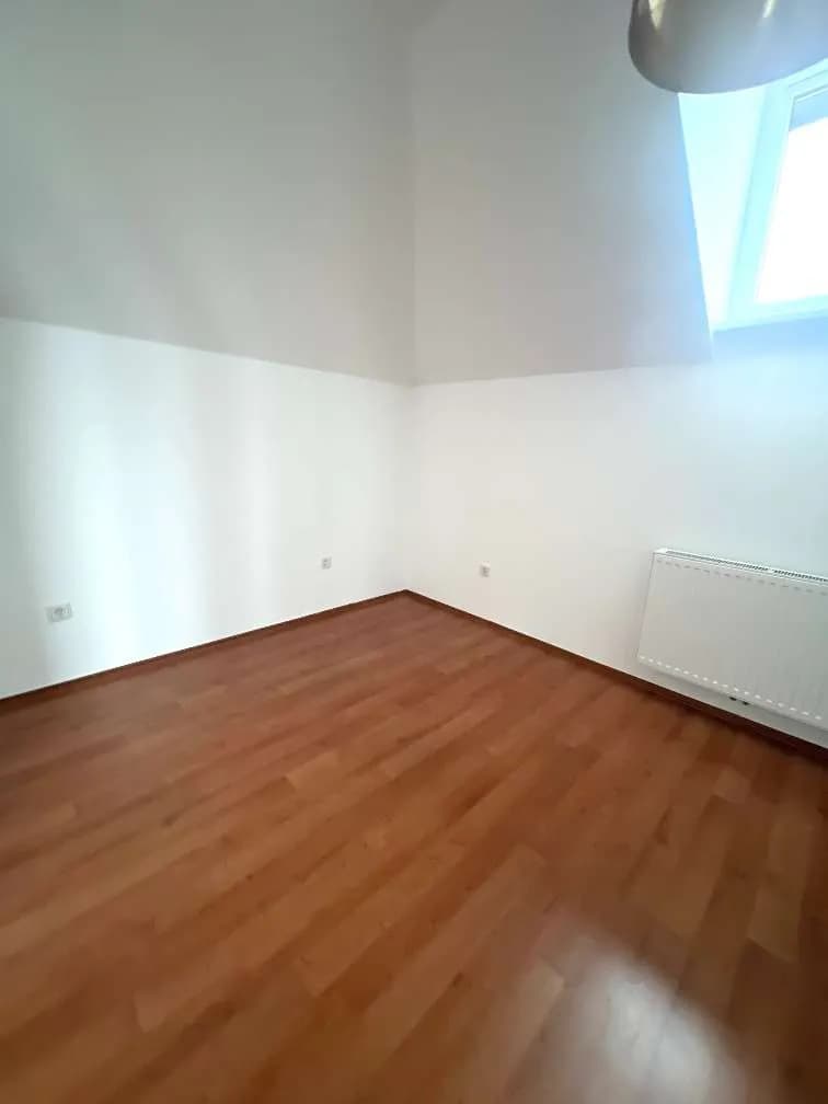 6-Zimmer-Wohnung mieten in Wels – 166 m², € 1.200 – Bild 17 von 24
