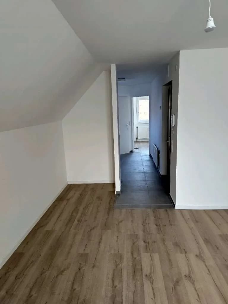 2-Zimmer-Wohnung mieten in Linz Land – 32 m², € 565 – Bild 5 von 7