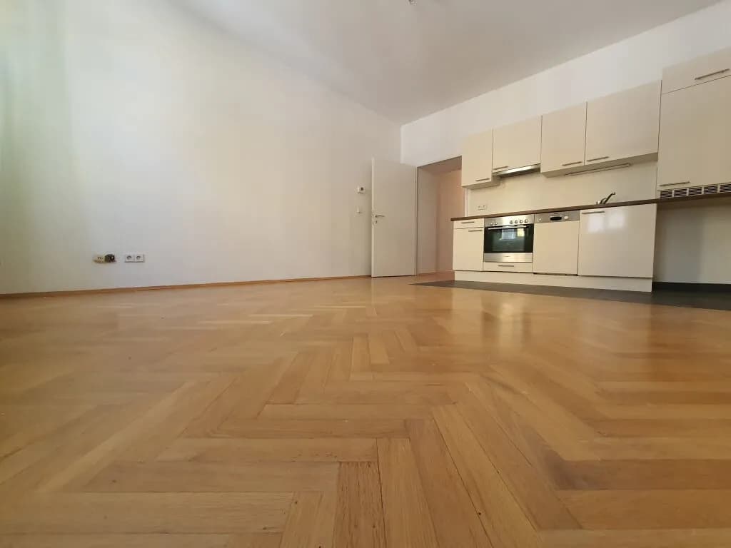2-Zimmer-Wohnung kaufen in Wien – 42,4 m², € 215.000 – Bild 1 von 8
