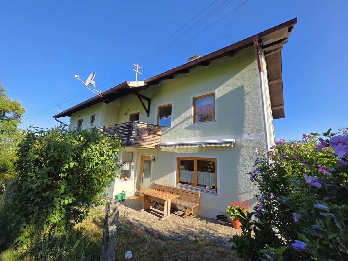 7-Zimmer-Gewerbeimmobilie kaufen in Gmunden – 184 m², € 420.000 – Bild 2 von 36
