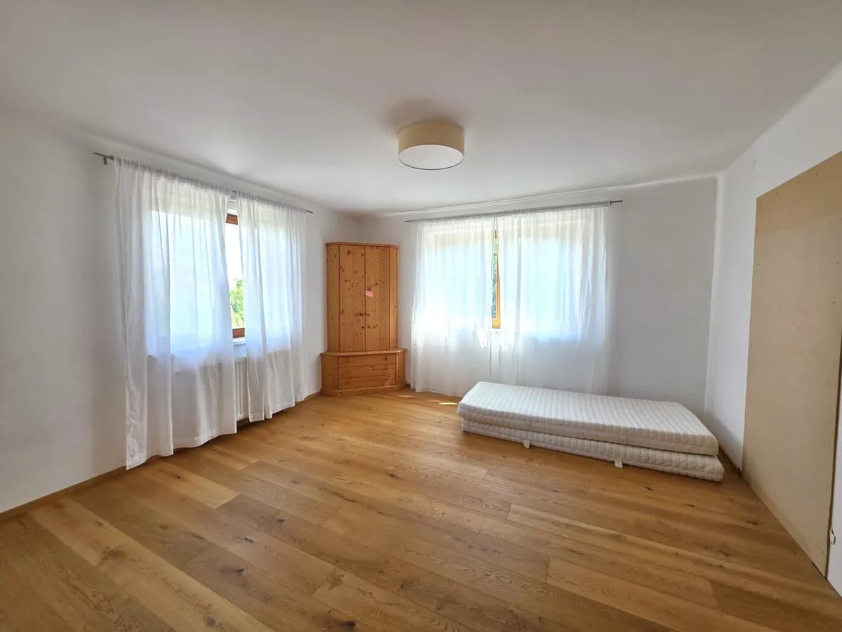 7-Zimmer-Gewerbeimmobilie kaufen in Gmunden – 184 m², € 420.000 – Bild 4 von 36
