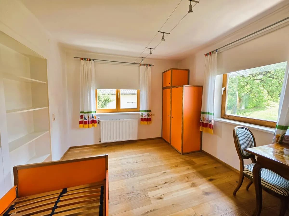 7-Zimmer-Gewerbeimmobilie kaufen in Gmunden – 184 m², € 420.000 – Bild 9 von 36