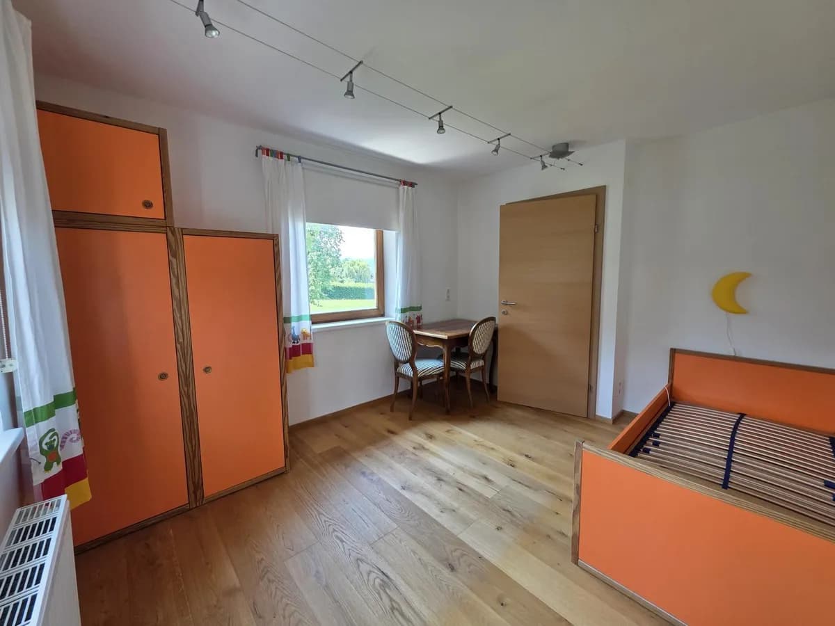 7-Zimmer-Gewerbeimmobilie kaufen in Gmunden – 184 m², € 420.000 – Bild 10 von 36
