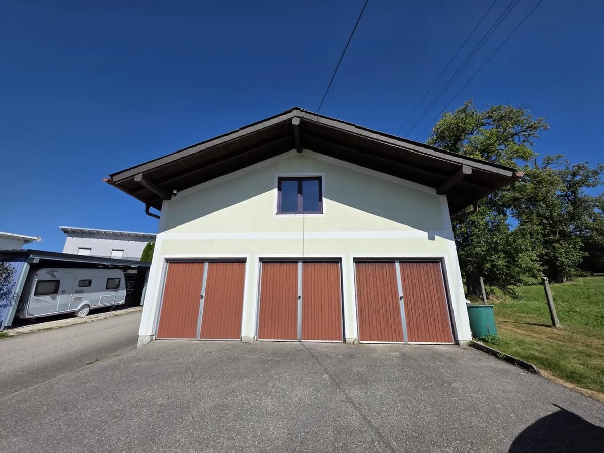7-Zimmer-Gewerbeimmobilie kaufen in Gmunden – 184 m², € 420.000 – Bild 19 von 36