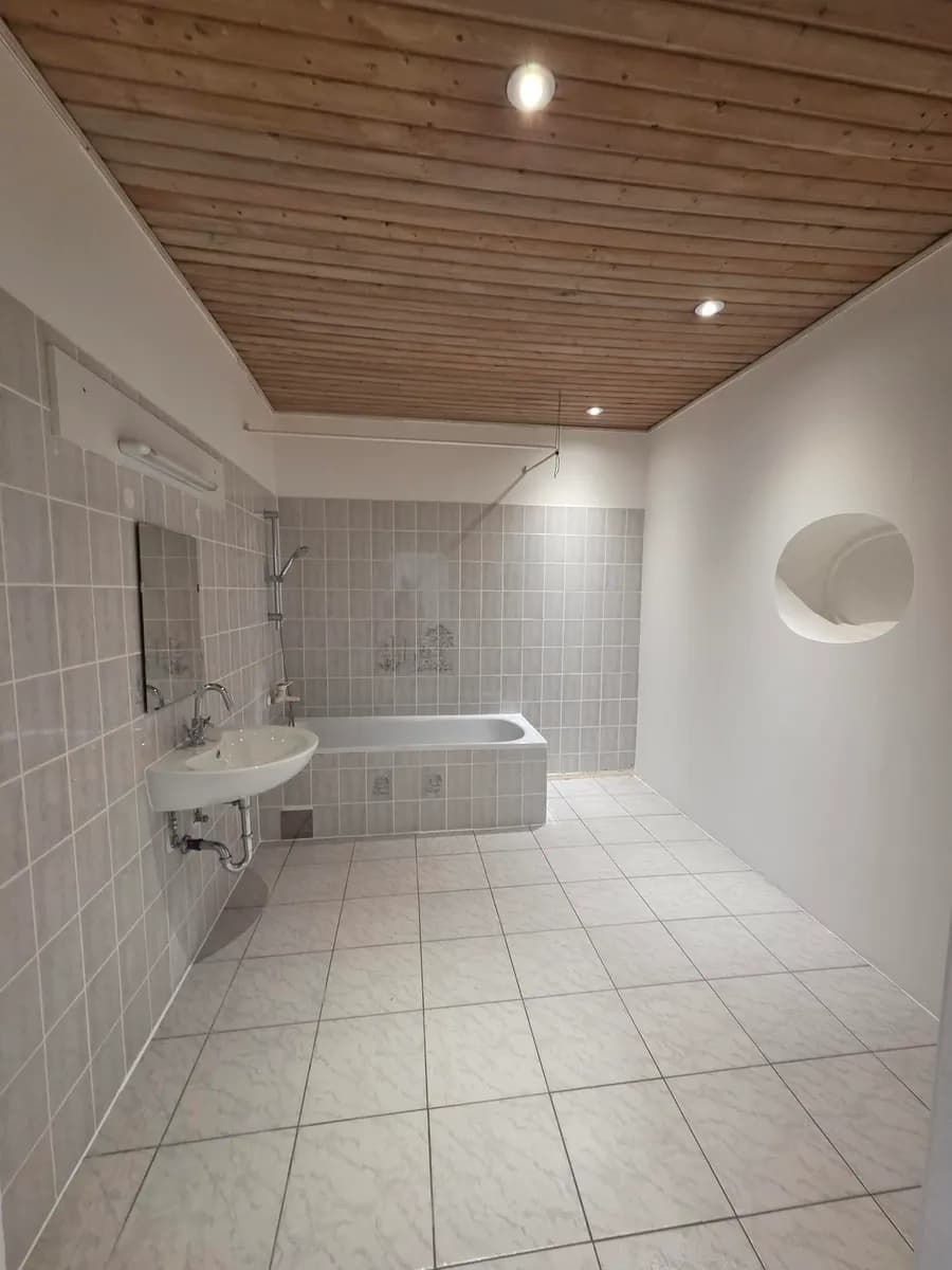 3-Zimmer-Wohnung mieten in Wien – 75 m², € 1.090 – Bild 8 von 9